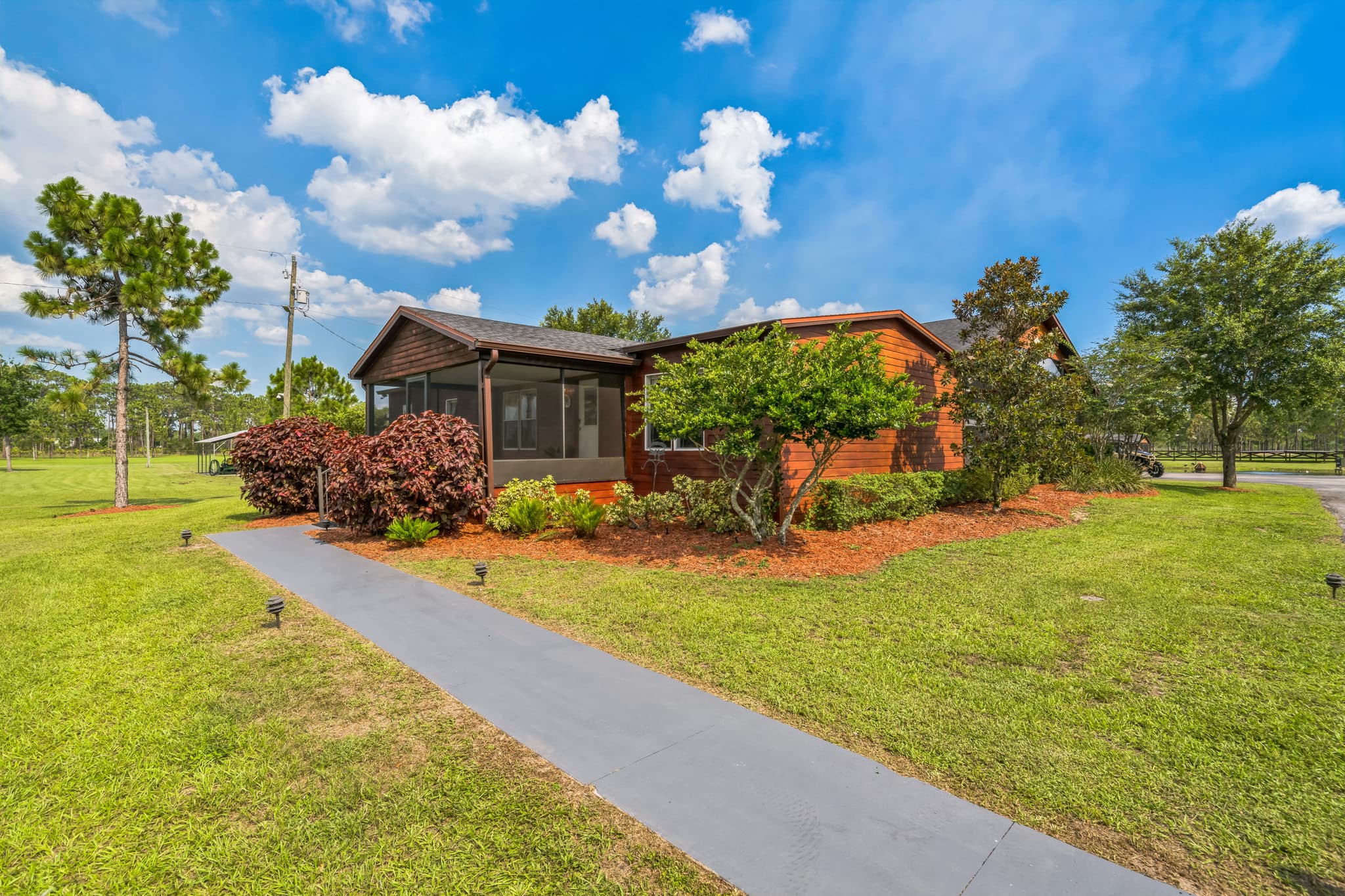 10 5330 Hwy 630 E Frostproof FL 33843 USA-Exterior-DSC05849